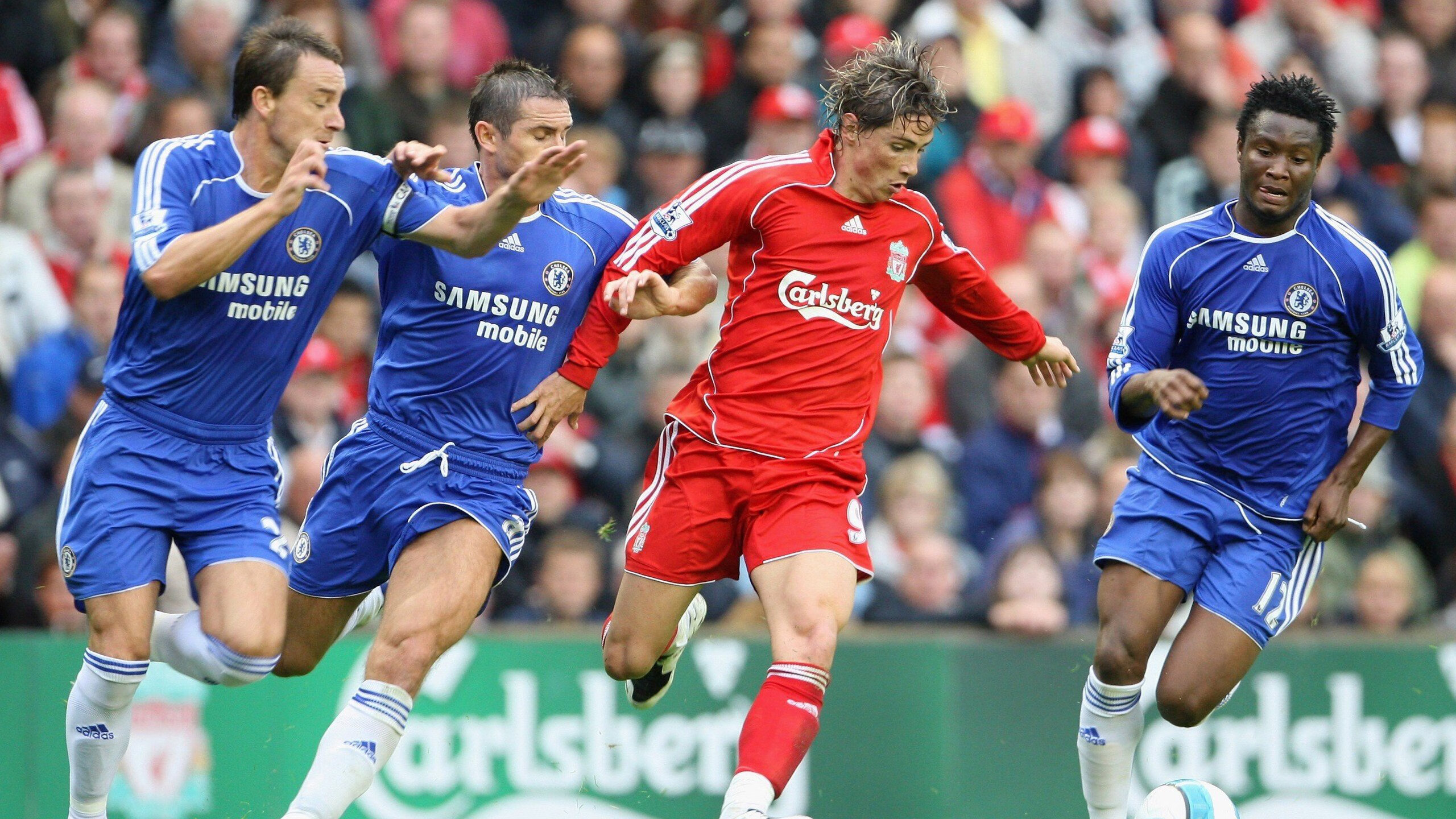 赛车手的训练天幕后：体能与心理训练揭秘，赛车手体能训练内容